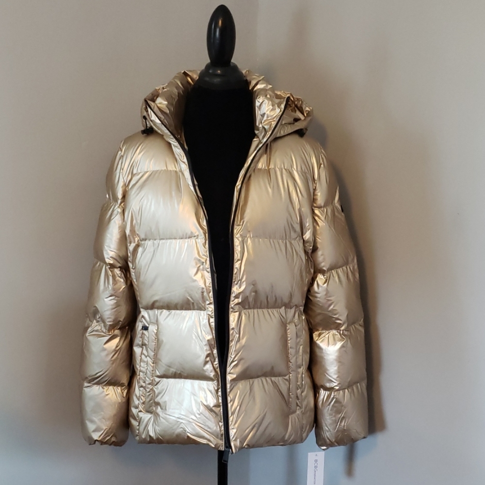 NWT BCBGeneration Matte Gold Puffer Jacket